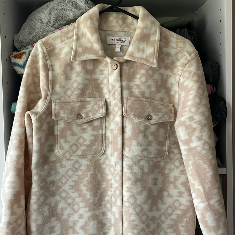 Shyanne Women's Southwestern Print Long Shacket